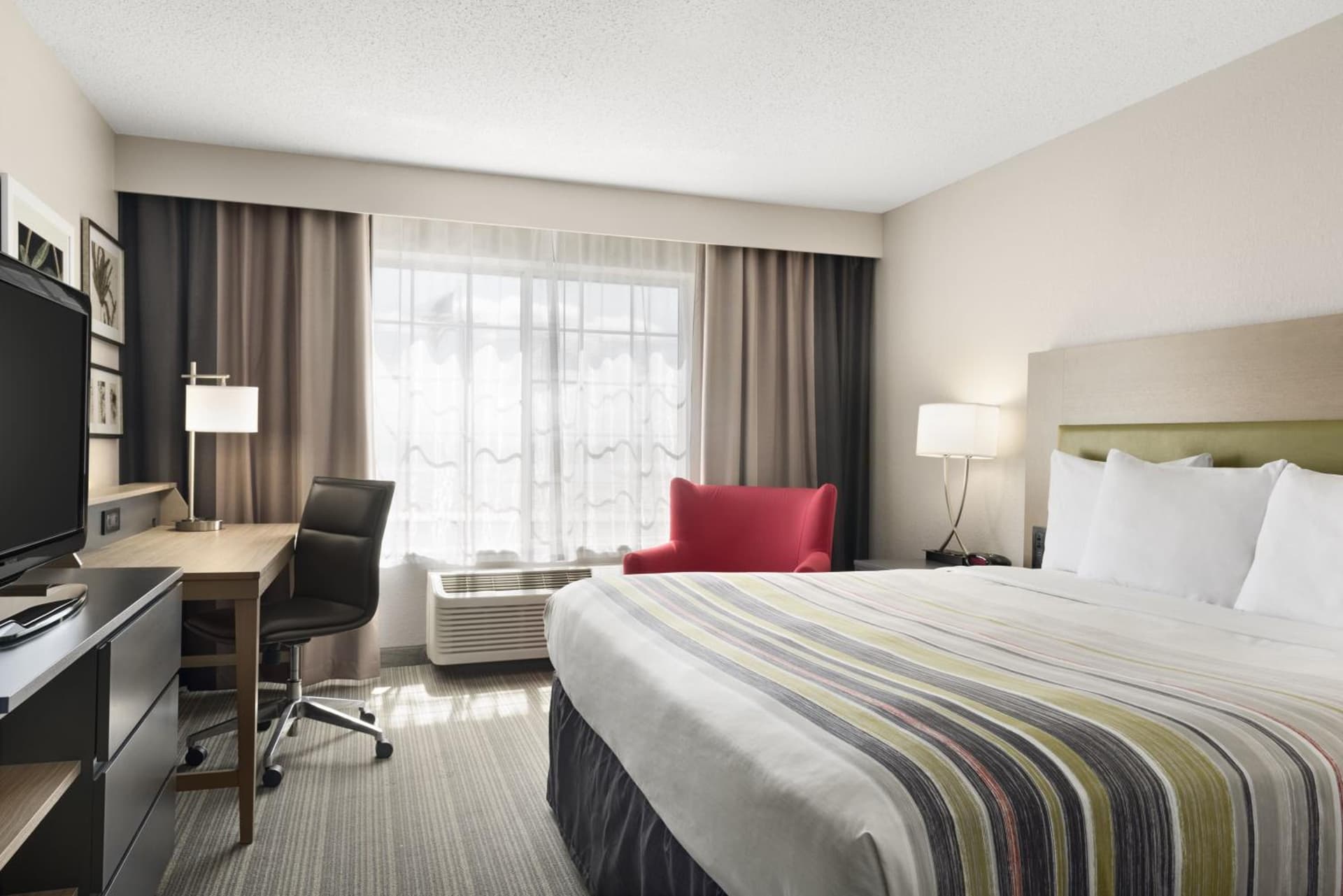 Country Inn & Suites by Radisson, Romeoville - Bolingbrook gallery photo in Romeoville, IL — image 21