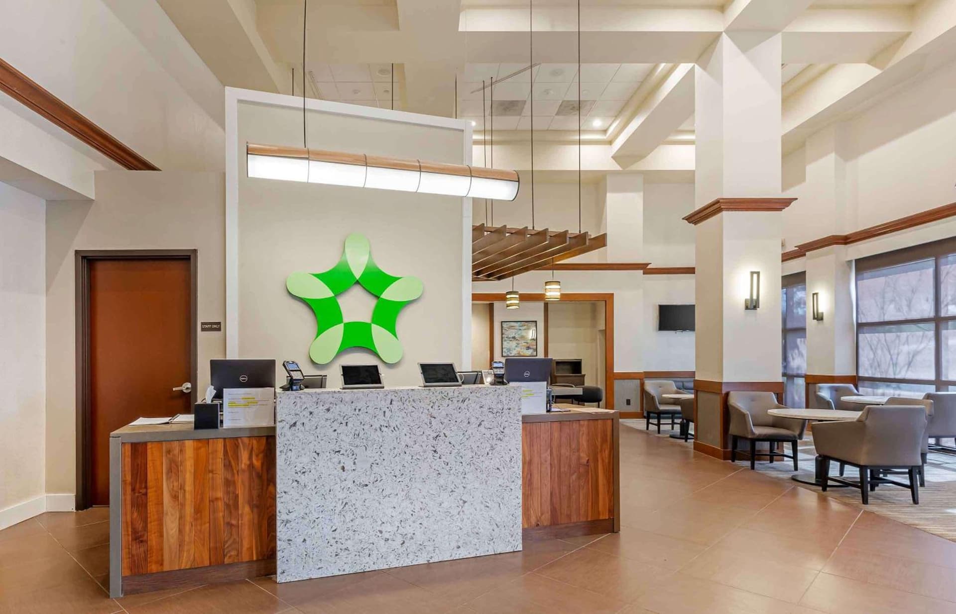 Extended Stay America Premier Suites - Cleveland - Independence gallery photo in Independence, OH — image 17