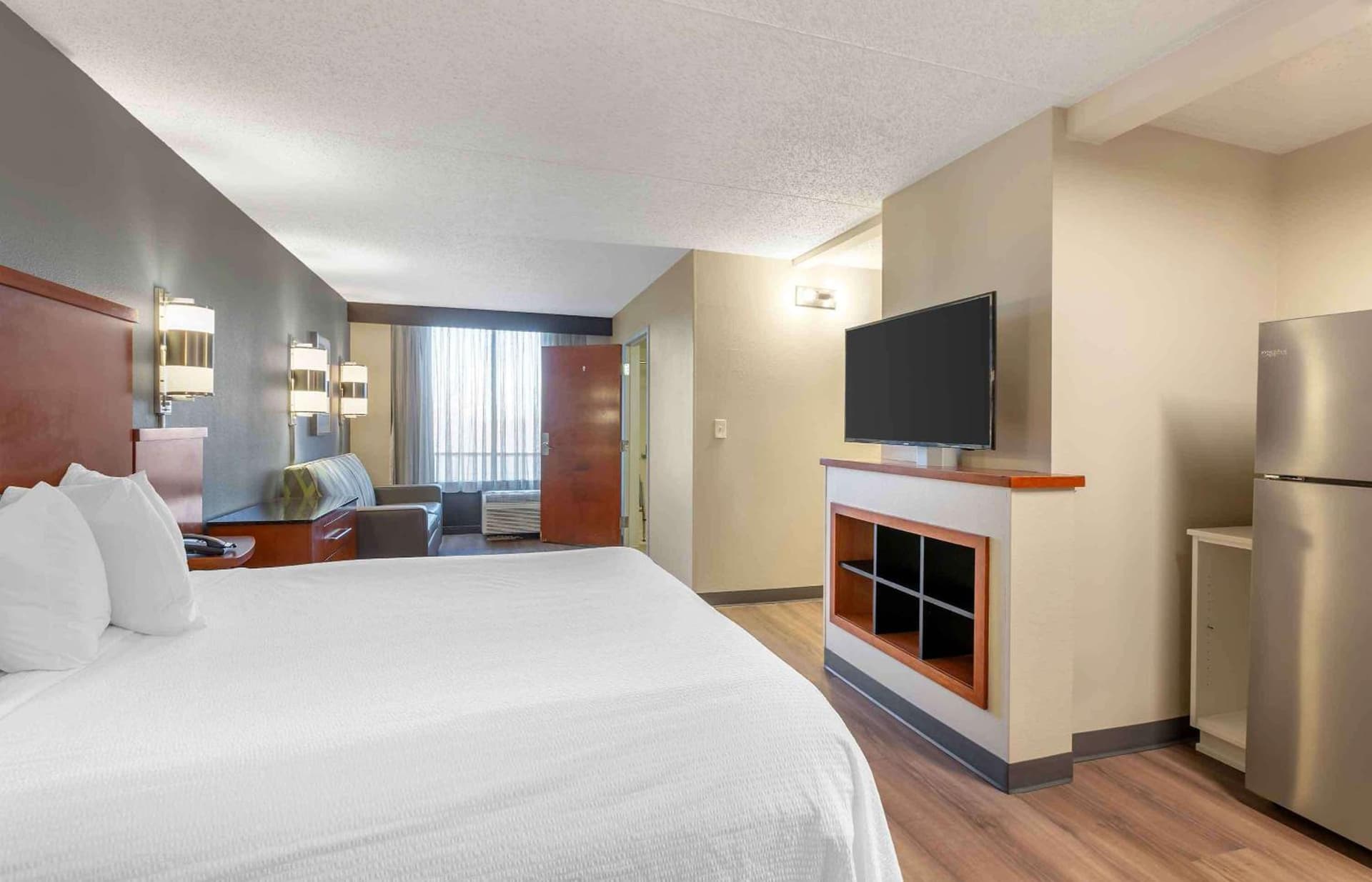 Extended Stay America Premier Suites - Cleveland - Independence gallery photo in Independence, OH — image 10