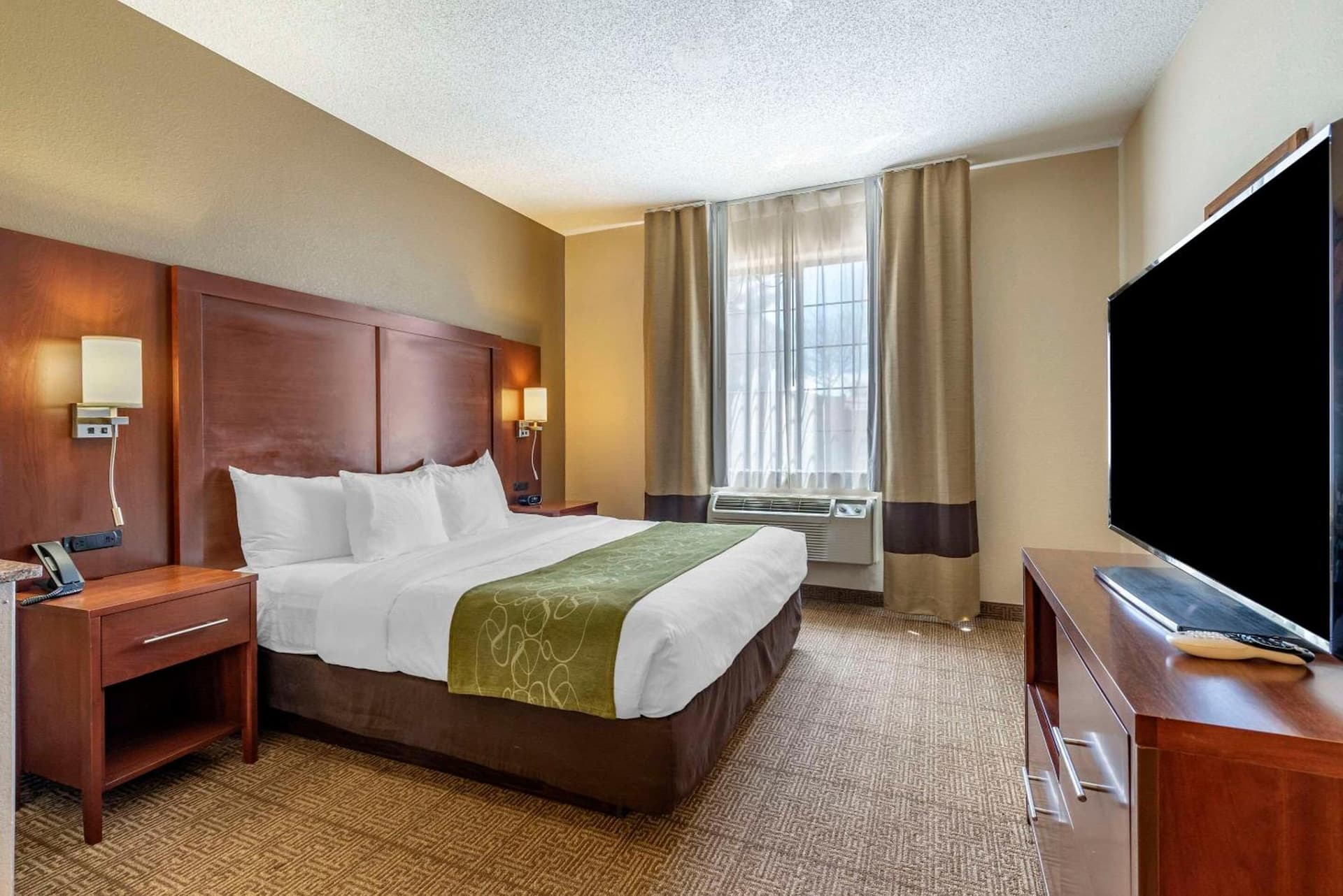 Comfort Suites Castle Rock - Denver South gallery photo in Castle Rock, CO — image 16
