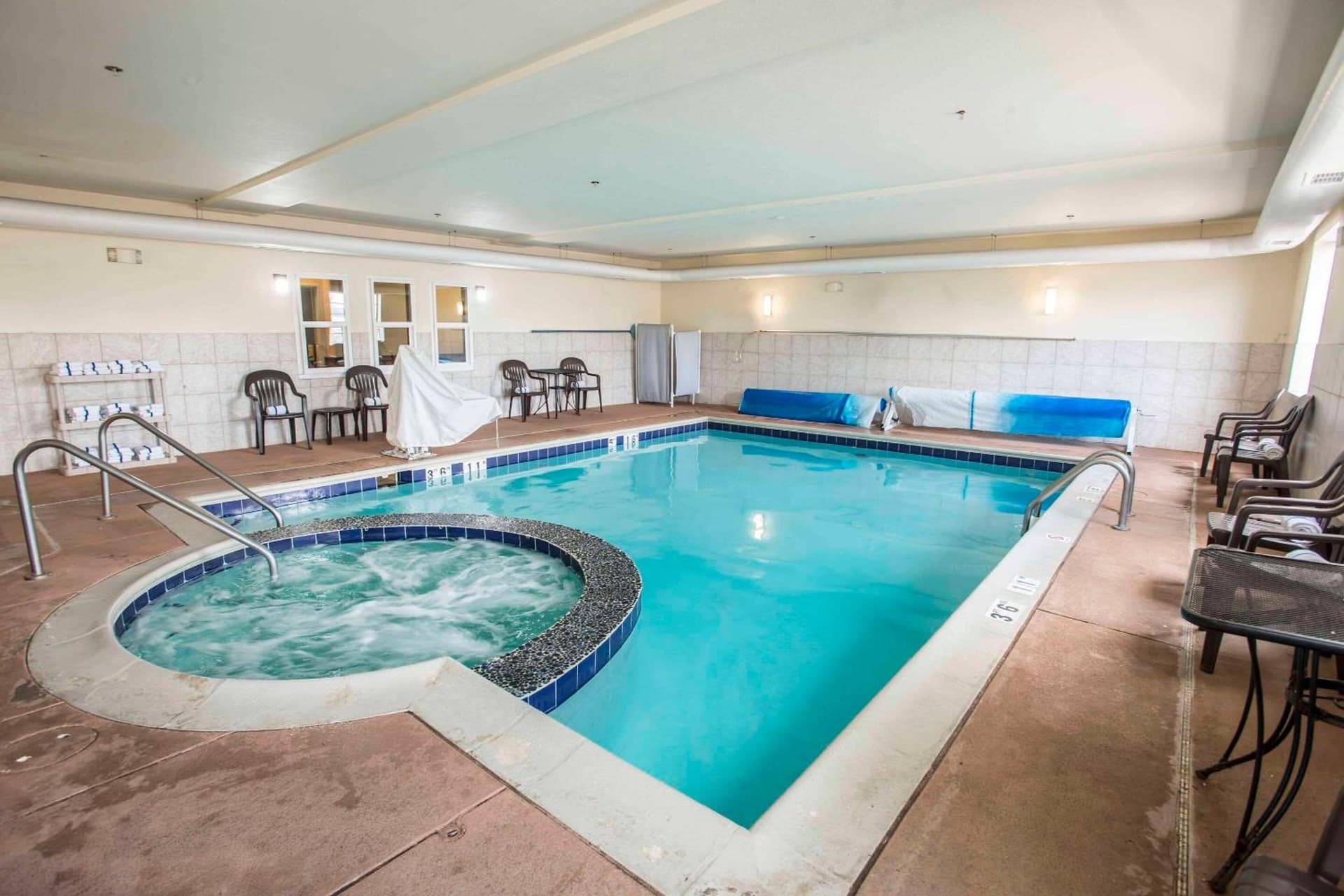Comfort Suites Castle Rock - Denver South gallery photo in Castle Rock, CO — image 20