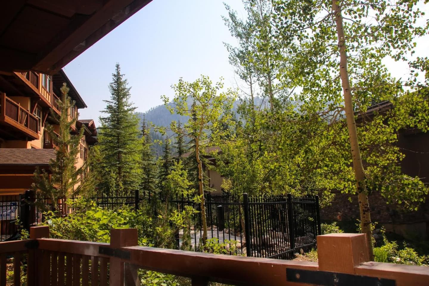 Deluxe Solitude Mountain Ski in-out 2bd-2ba Condo property views in Solitude — gallery photo 3