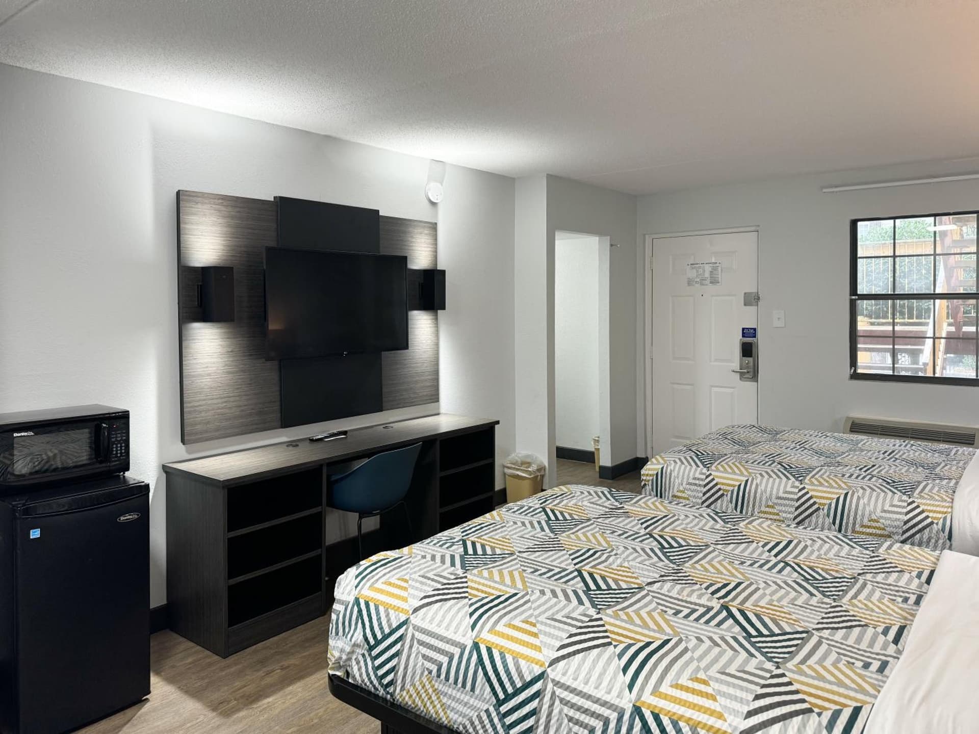 Motel 6 Huntsville AL University Dr. gallery photo in Huntsville, AL — image 12