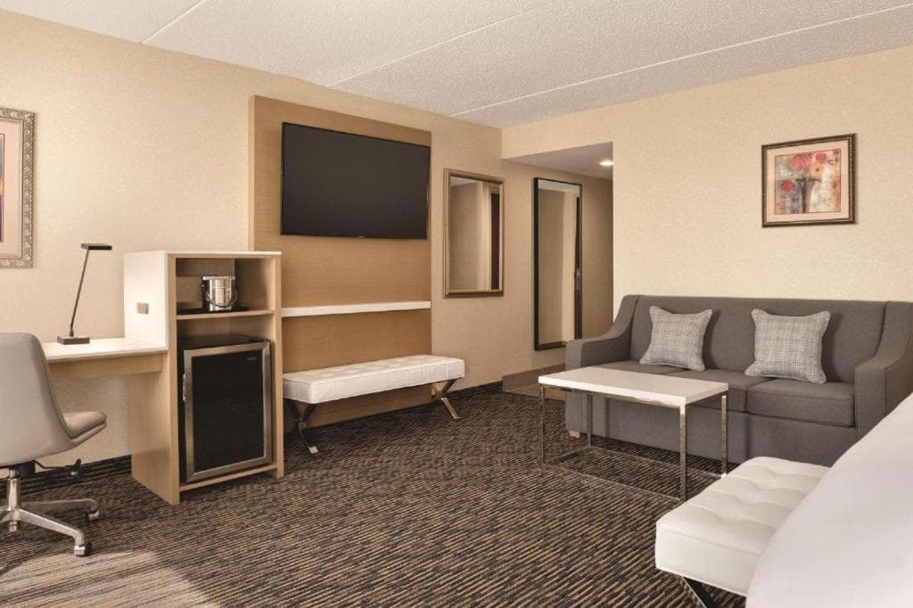 Wyndham Garden Conference Center Champaign - Urbana gallery photo in Champaign, IL — image 18
