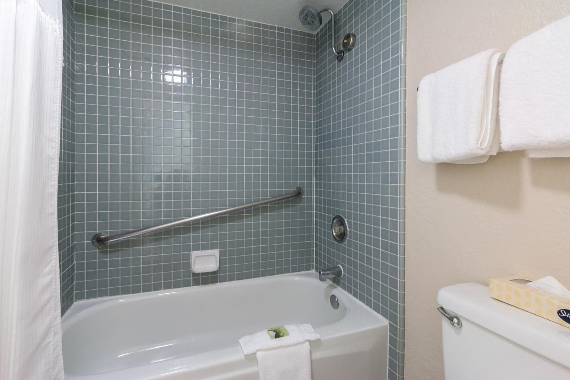 San Clemente Cove Resort gallery photo in San Clemente, CA — image 14