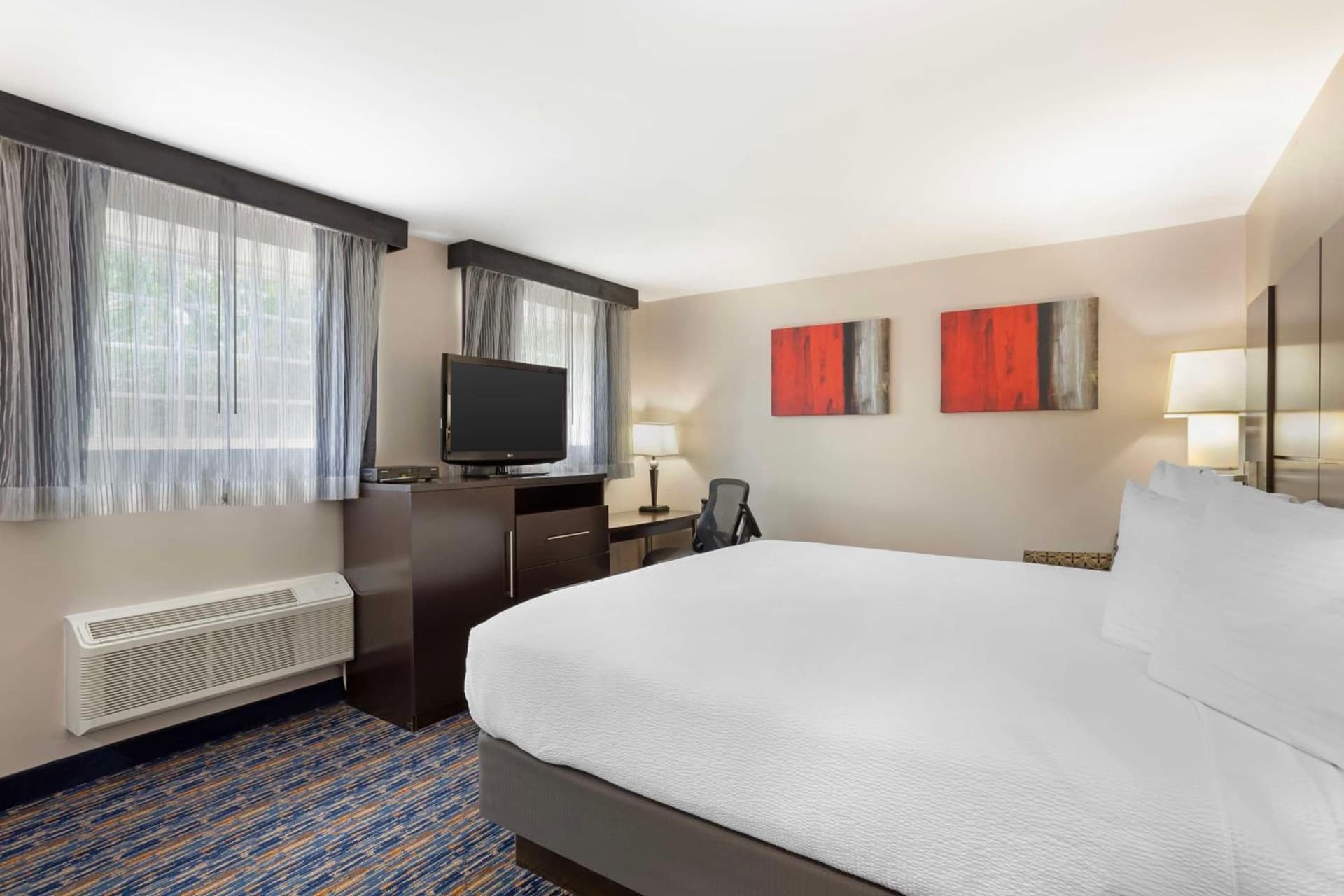 Best Western Plus Fairfield Hotel gallery photo in Fairfield, CT — image 37