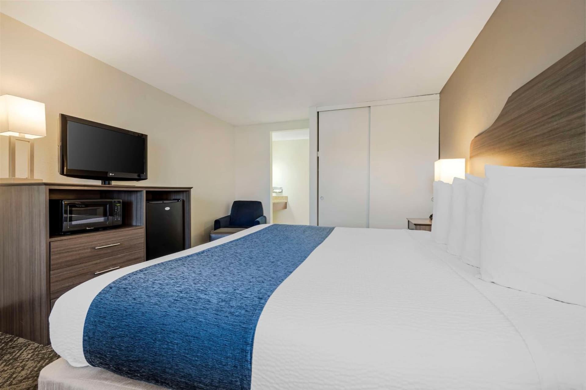 Best Western Santee Lodge gallery photo in Santee, CA — image 7
