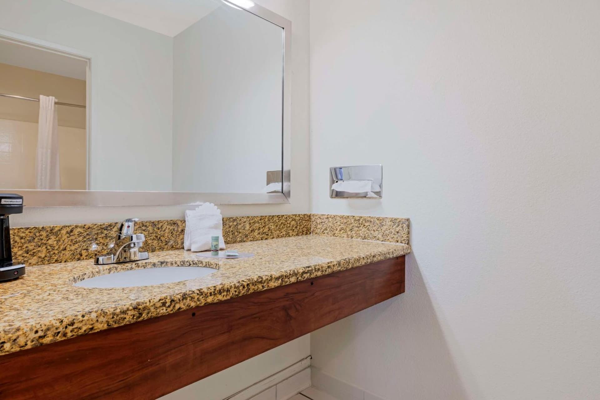 Best Western Santee Lodge gallery photo in Santee, CA — image 8