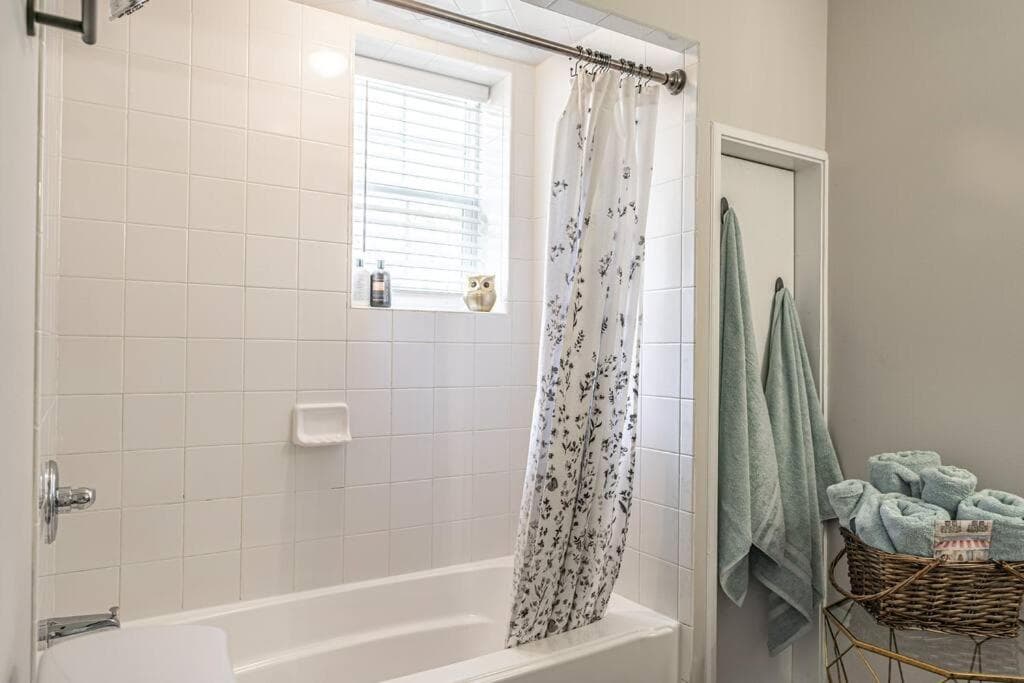 The Bluffs near Legacy Links and Carolina Horse Park interior in Aberdeen, NC — gallery photo 2