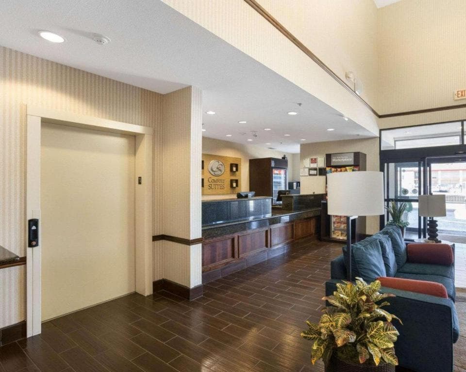 Comfort Suites Plainview property views in Plainview, TX — gallery photo 3