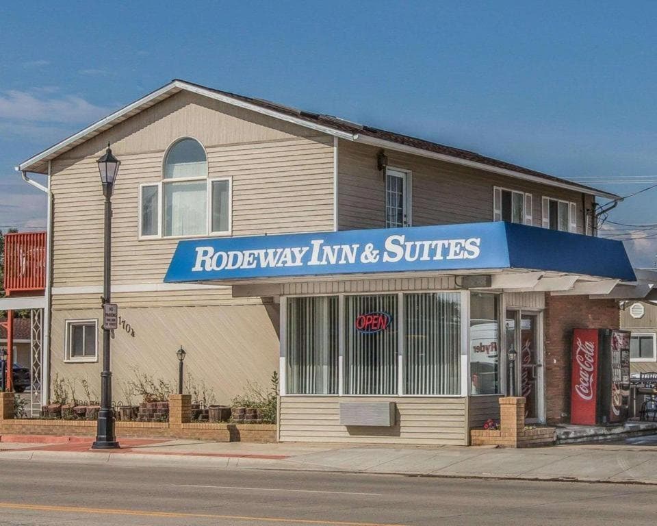 Rodeway Inn & Suites interior in Sheridan, WY — gallery photo 2