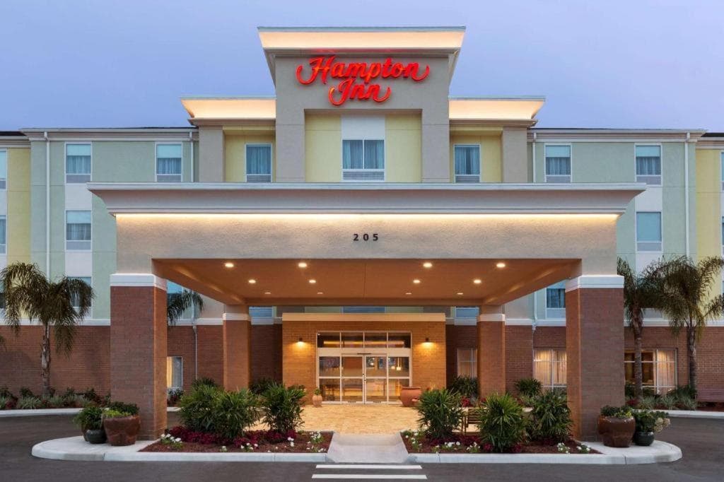Hampton Inn Bartow featured exterior or lobby in Bartow, FL — similar hotel