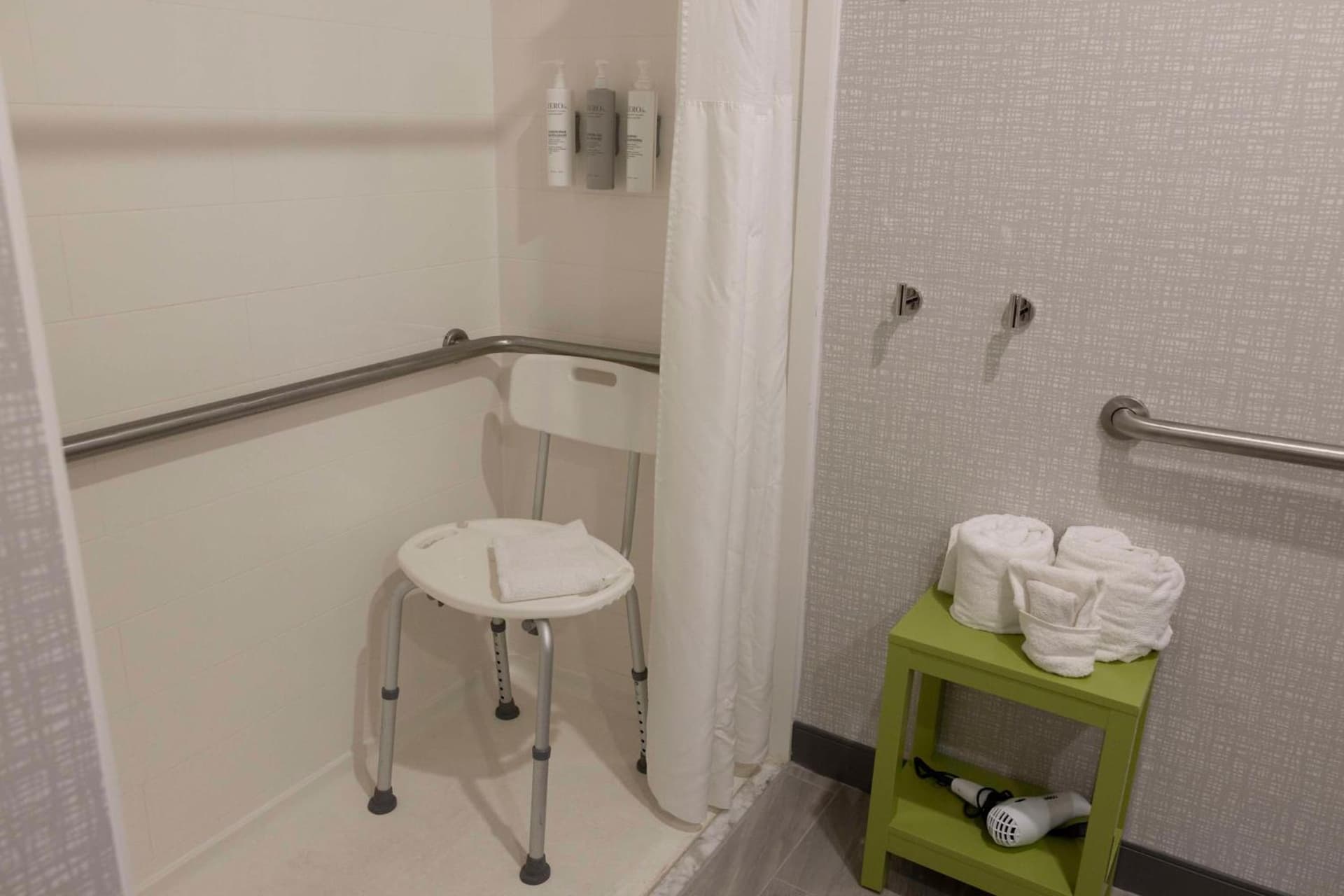 Hampton Inn Kent/Akron Area gallery photo in Kent, OH — image 15