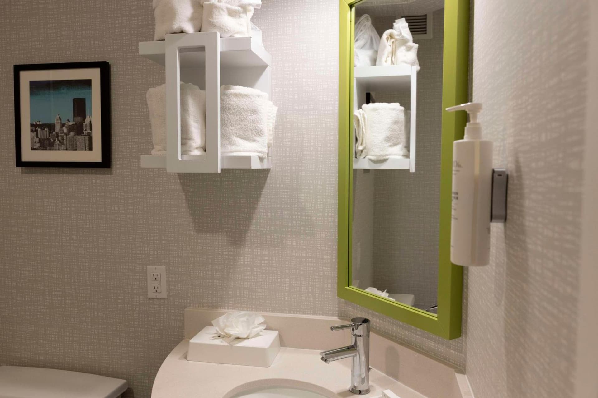 Hampton Inn Kent/Akron Area gallery photo in Kent, OH — image 36