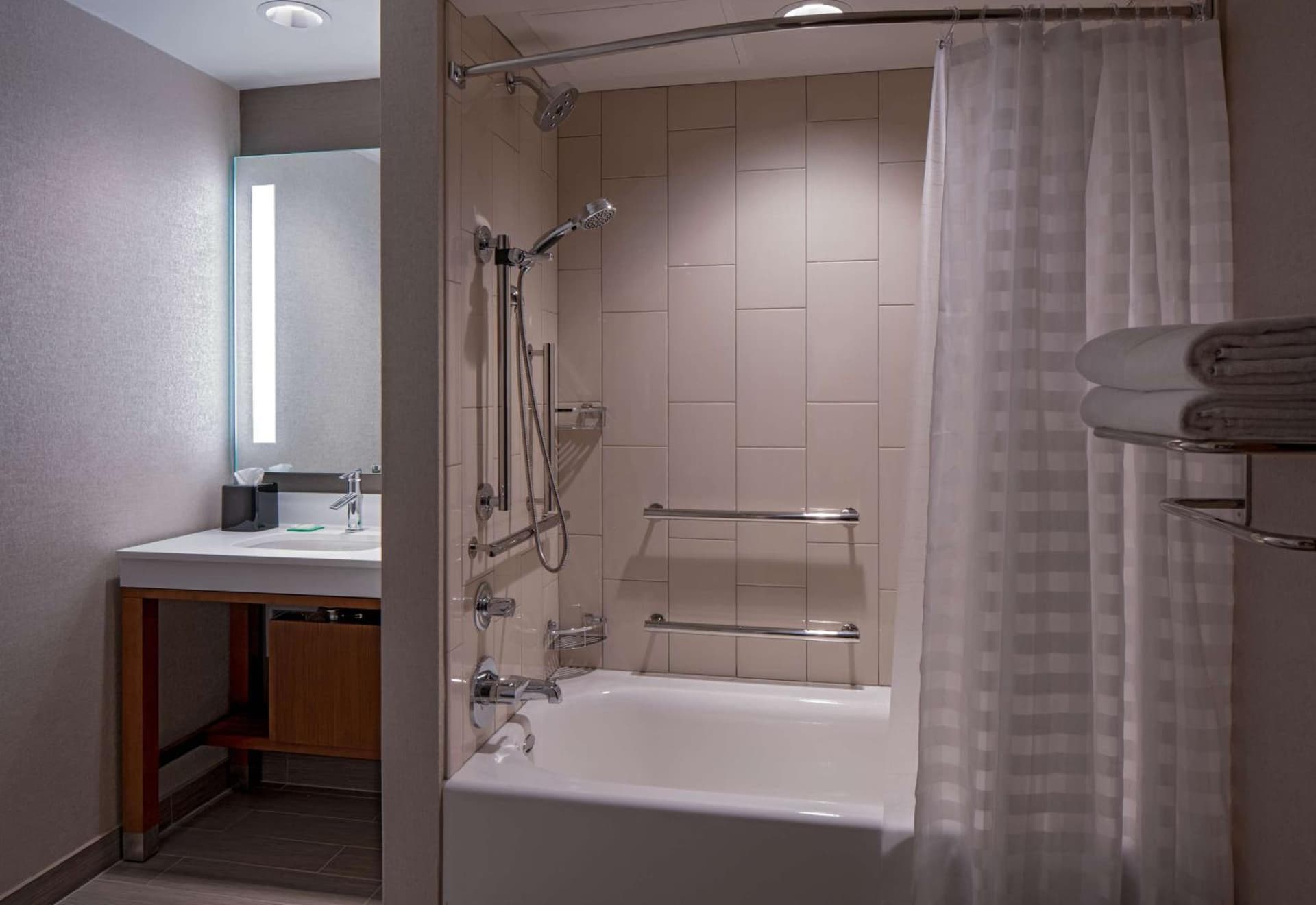 Hyatt Place Indianapolis Downtown gallery photo in Indianapolis, IN — image 34