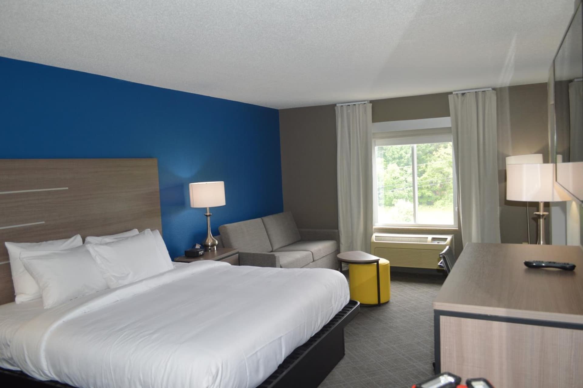 Comfort Inn & Suites Harrisburg-Hershey North gallery photo in Harrisburg, PA — image 7