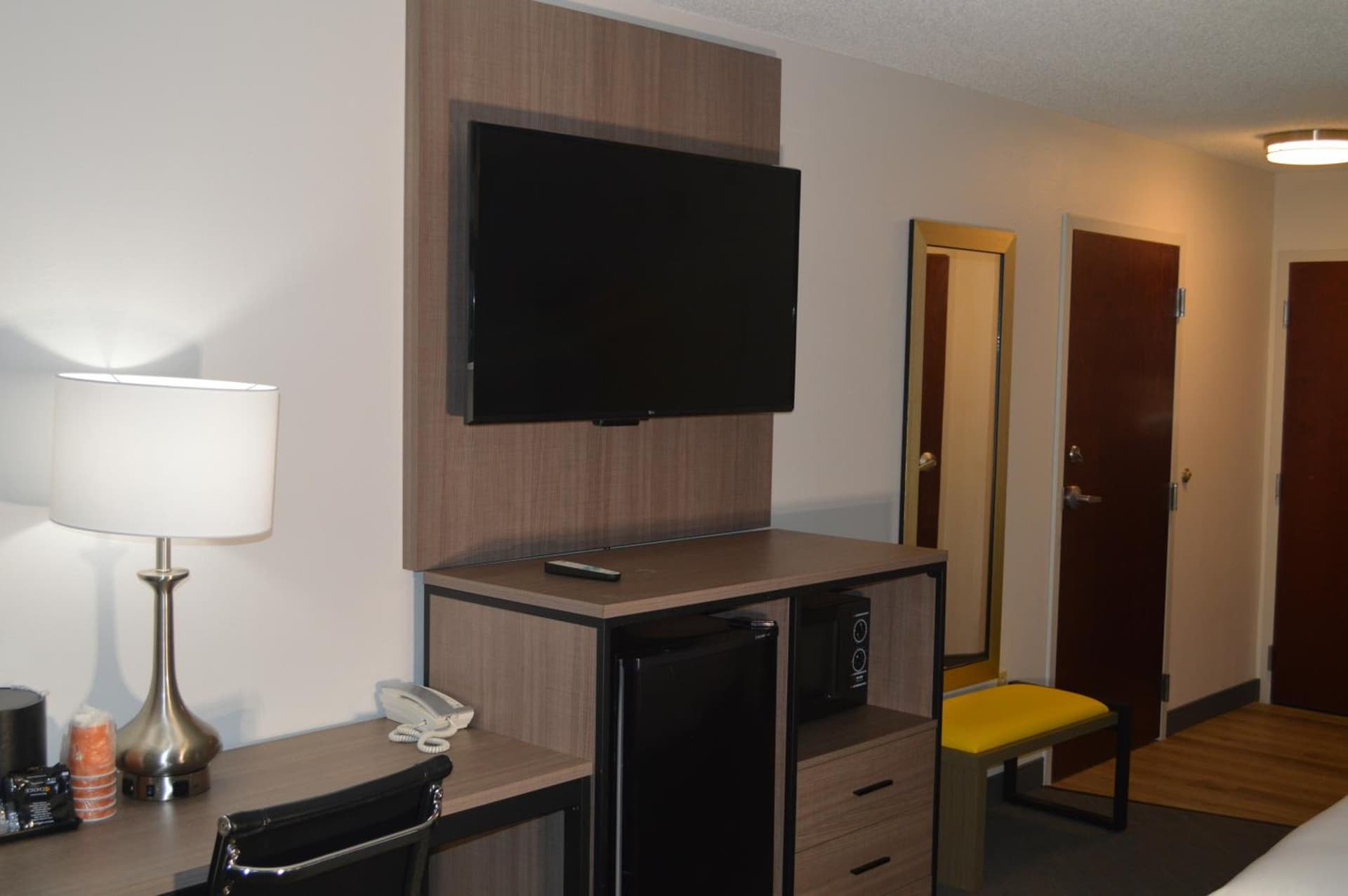 Comfort Inn & Suites Harrisburg-Hershey North gallery photo in Harrisburg, PA — image 6