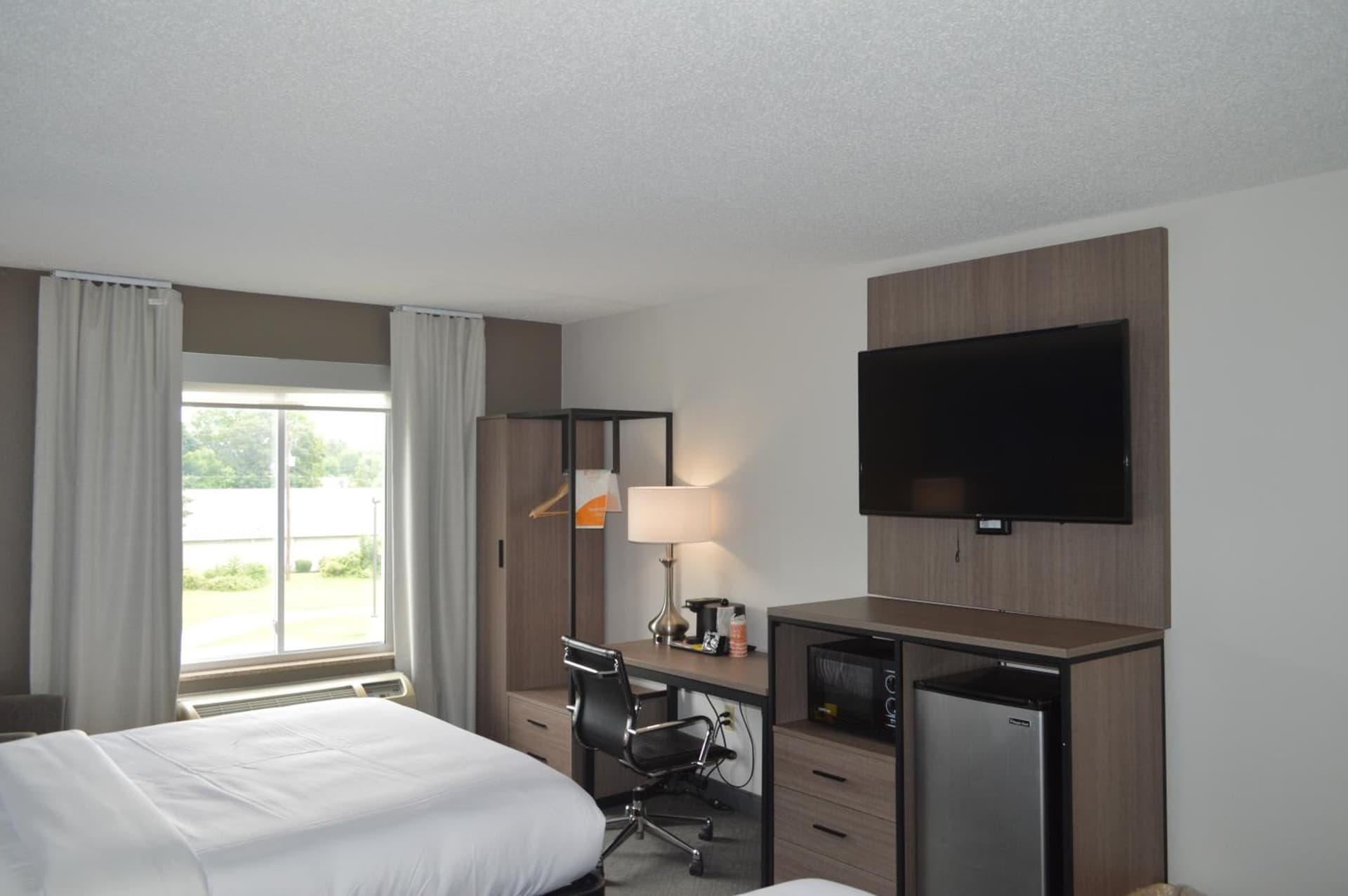 Comfort Inn & Suites Harrisburg-Hershey North gallery photo in Harrisburg, PA — image 38