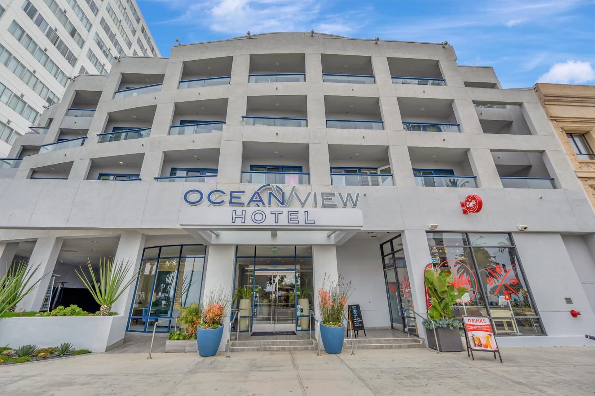 Ocean View Hotel featured exterior or lobby in Los Angeles, CA — similar hotel