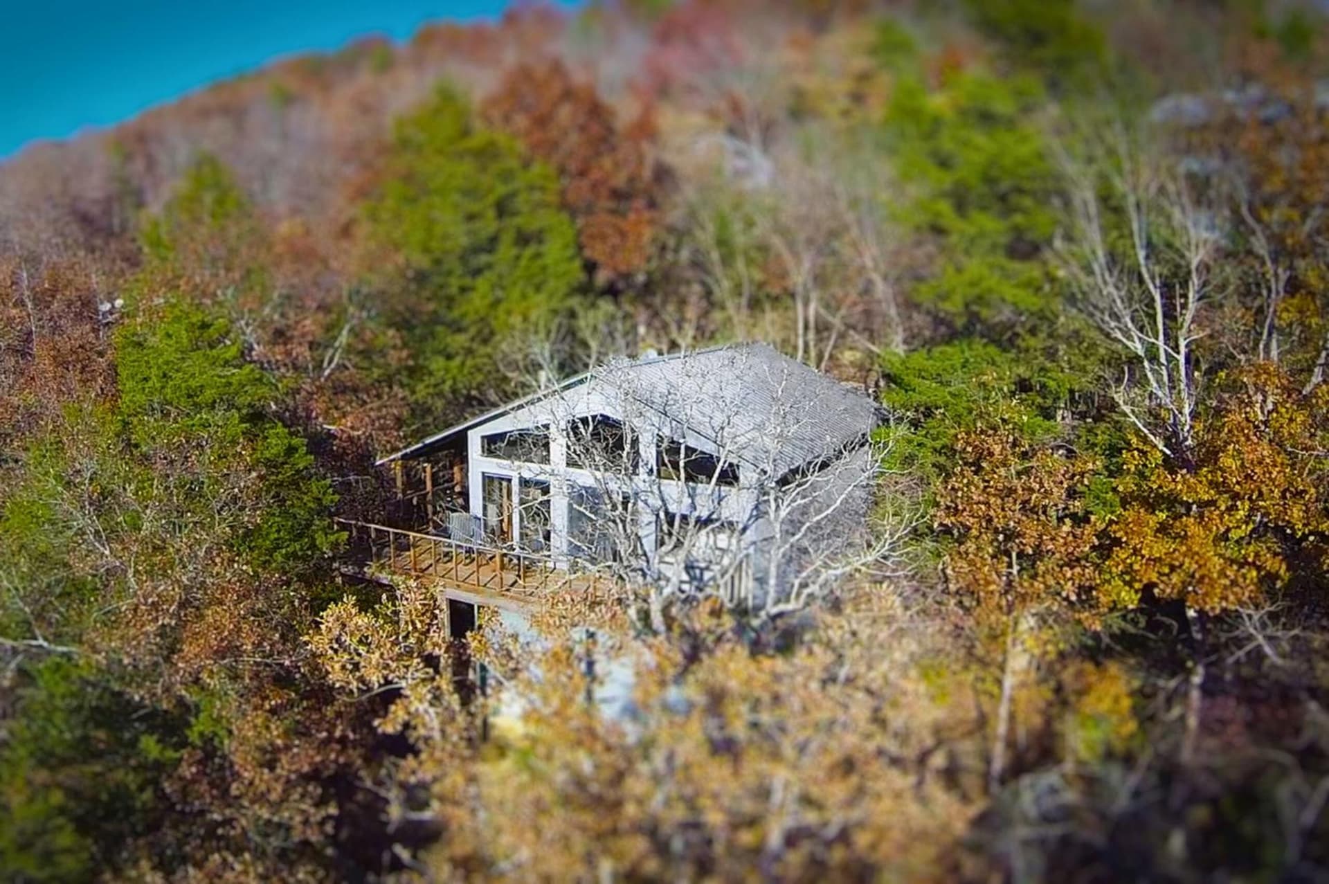 Beaver Lakefront Cabins - Couples Only Getaways featured exterior or lobby in Eureka Springs, AR — similar hotel