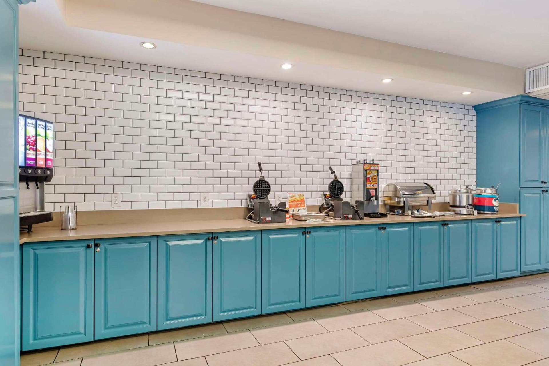 Country Inn & Suites by Radisson, Atlanta Galleria-Ballpark, GA gallery photo in Atlanta, GA — image 27