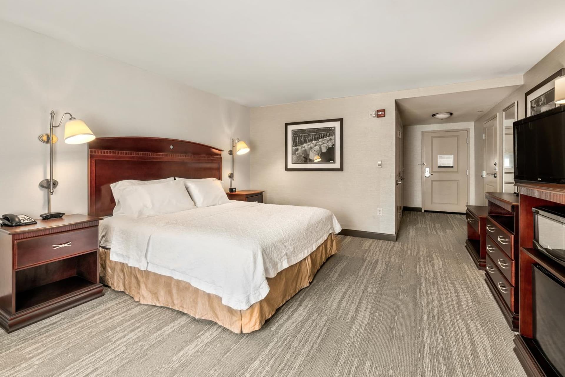 Hampton Inn Nashua gallery photo in Nashua, NH — image 5