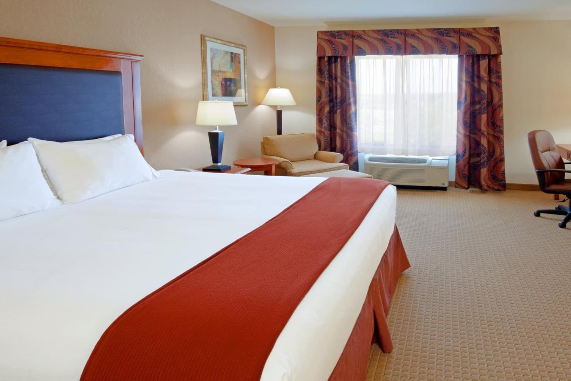 Holiday Inn Express & Suites Albany Airport Area - Latham by IHG gallery photo in Latham, NY — image 10