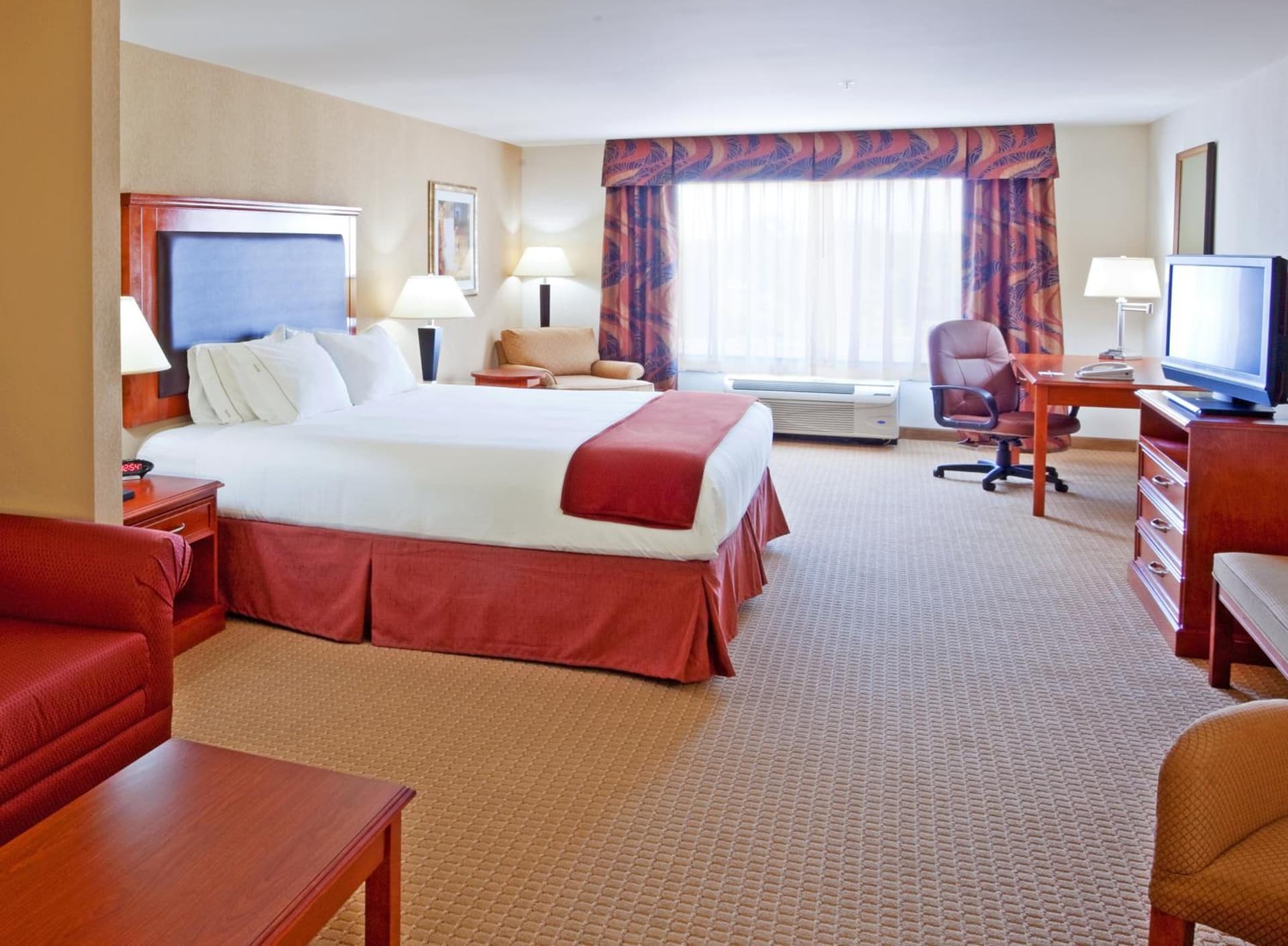 Holiday Inn Express & Suites Albany Airport Area - Latham by IHG gallery photo in Latham, NY — image 15