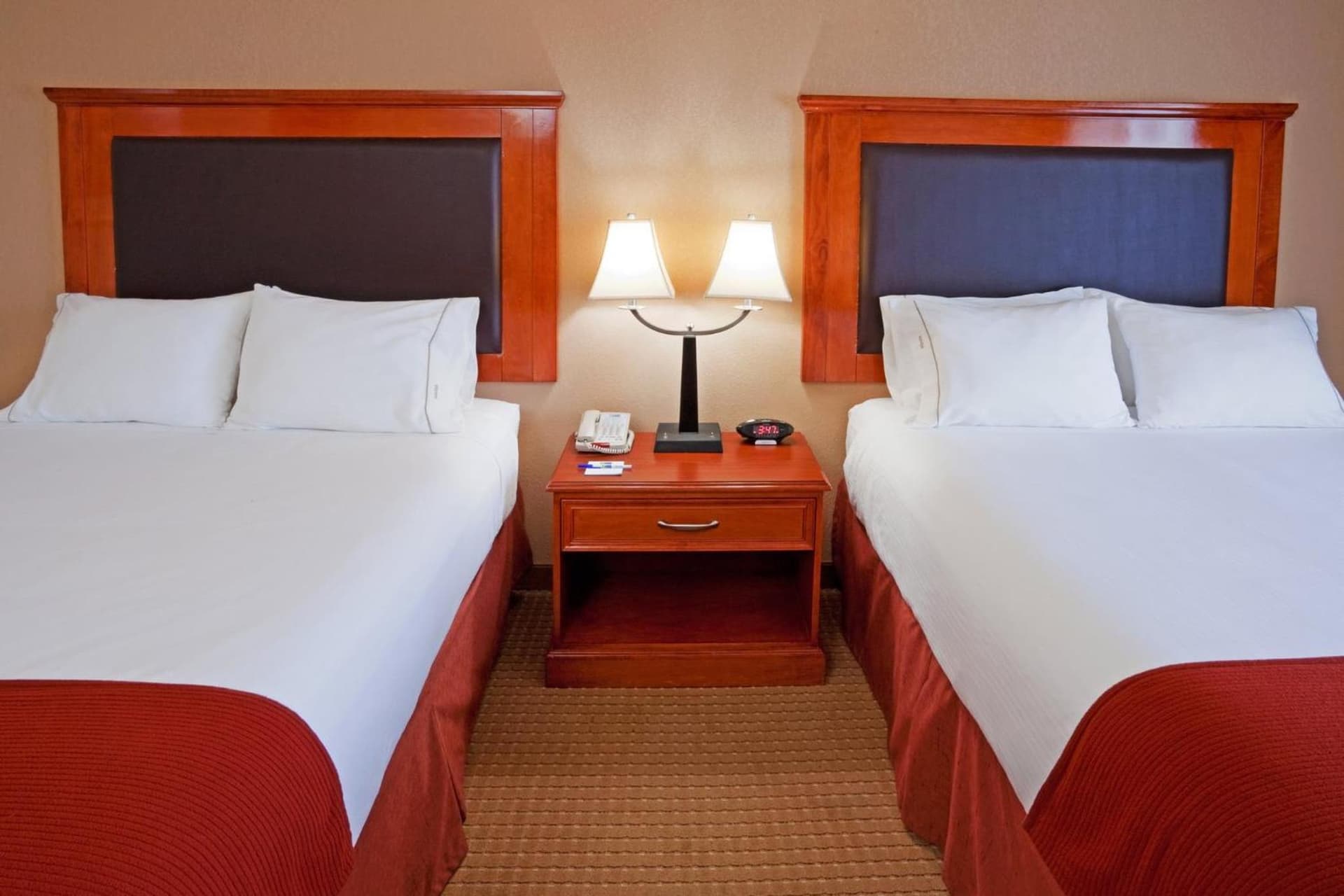 Holiday Inn Express & Suites Albany Airport Area - Latham by IHG gallery photo in Latham, NY — image 12