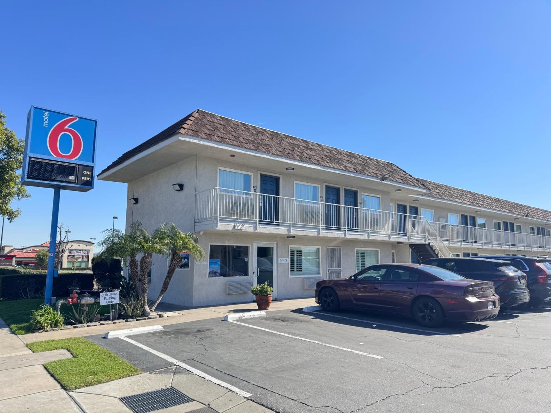 Motel 6 Ontario, CA - Airport gallery photo in Ontario, CA — image 53