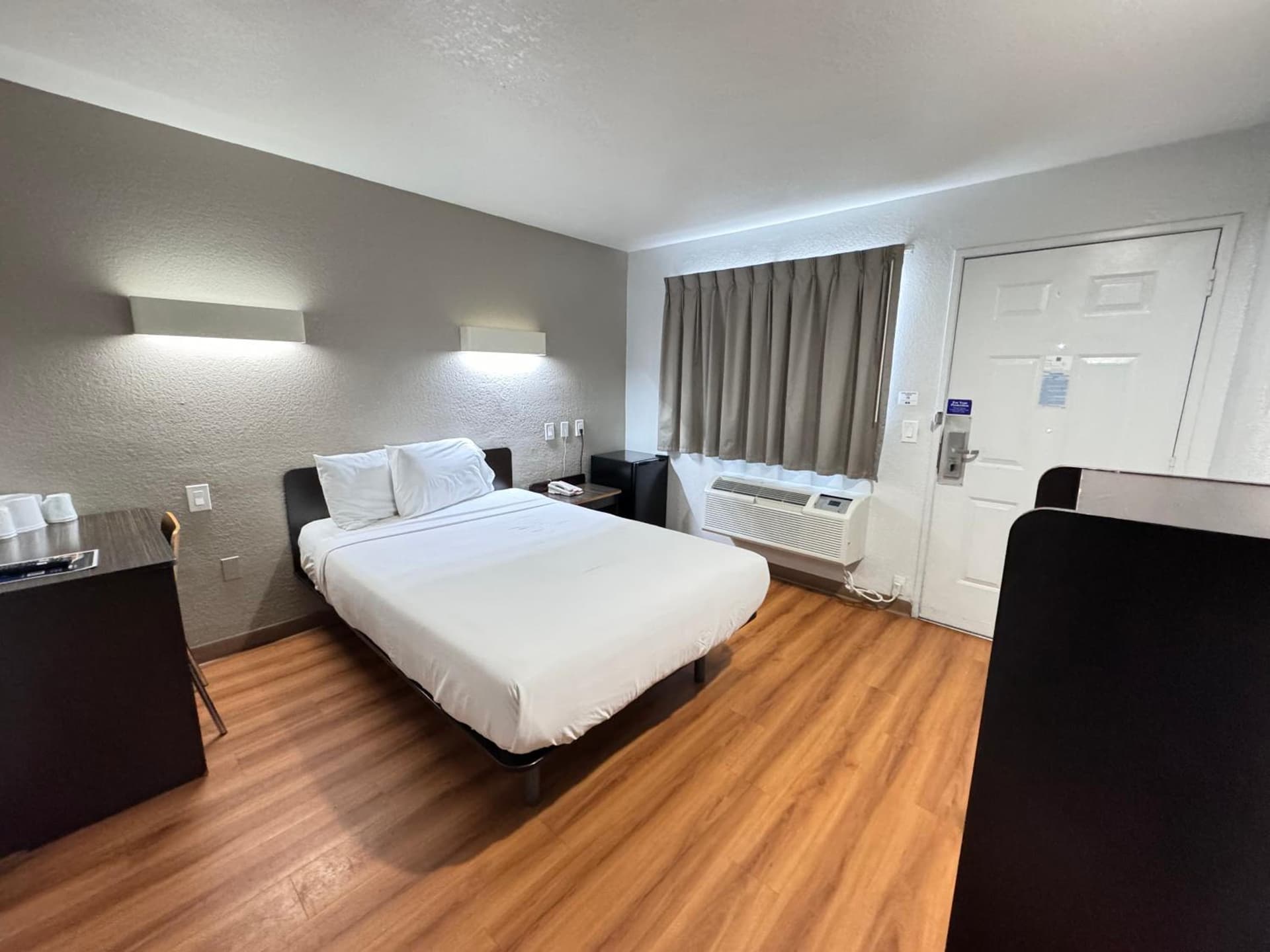 Motel 6 Ontario, CA - Airport gallery photo in Ontario, CA — image 12