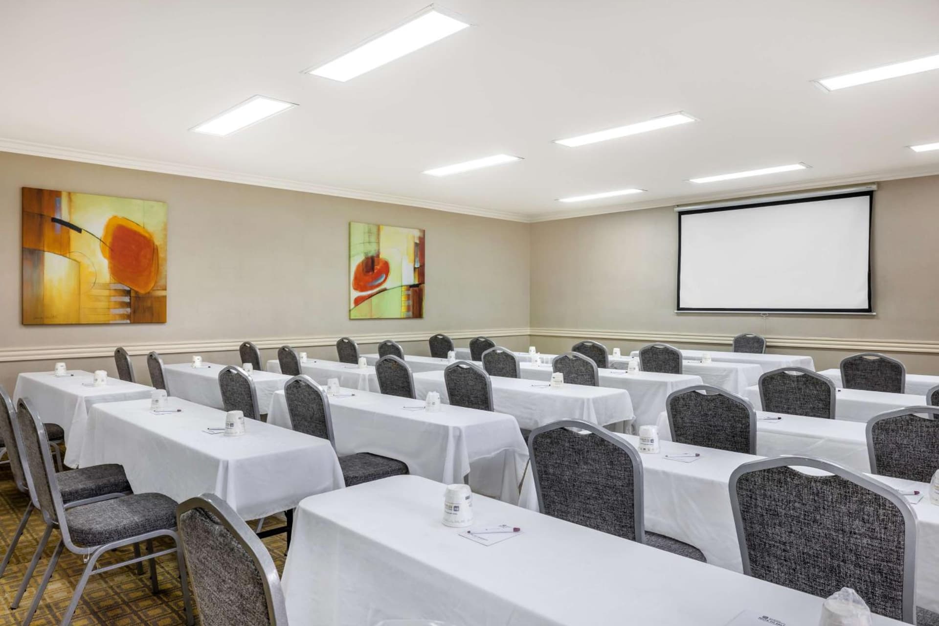Best Western Plus Orange County Airport North gallery photo in Santa Ana, CA — image 12