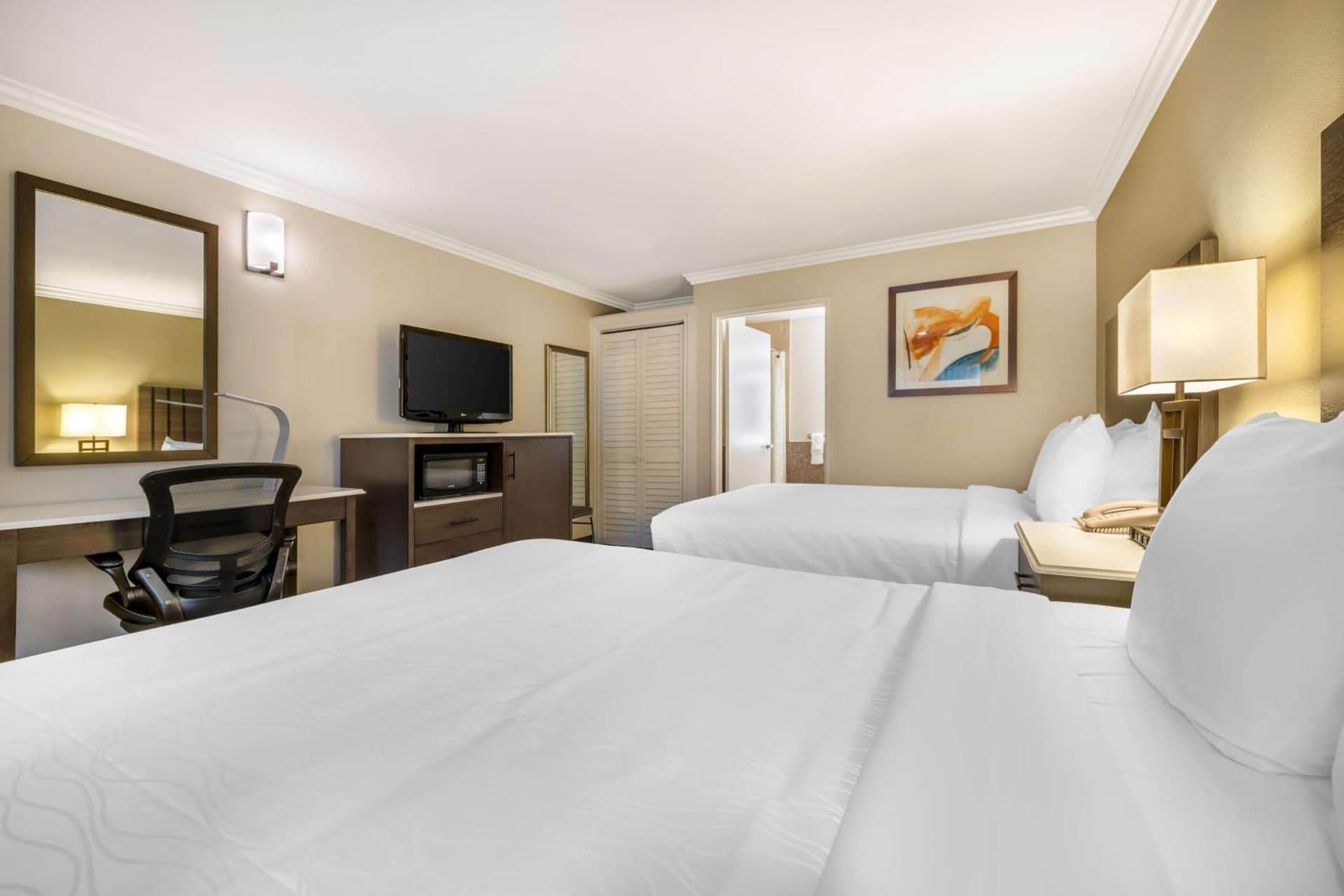 Best Western Plus Orange County Airport North gallery photo in Santa Ana, CA — image 29