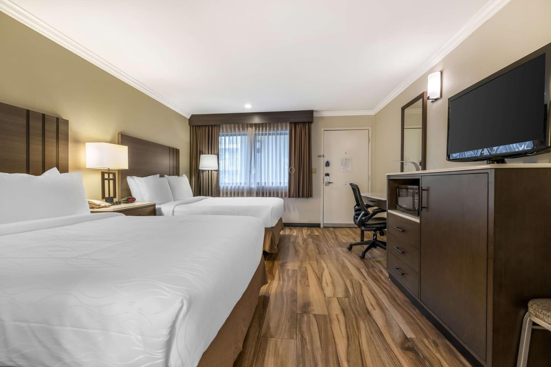 Best Western Plus Orange County Airport North gallery photo in Santa Ana, CA — image 32