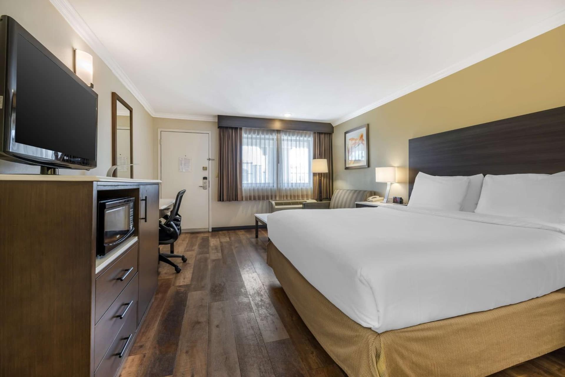 Best Western Plus Orange County Airport North gallery photo in Santa Ana, CA — image 20