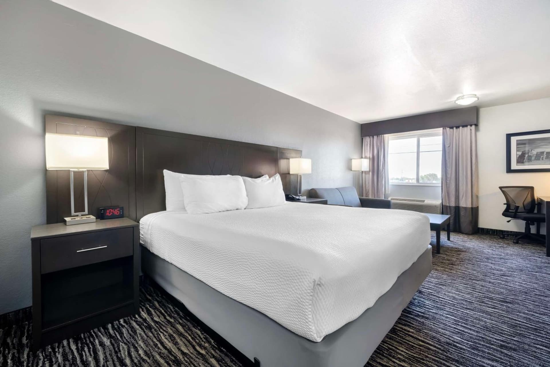 Best Western Santa Fe interior in Amarillo, TX — gallery photo 2