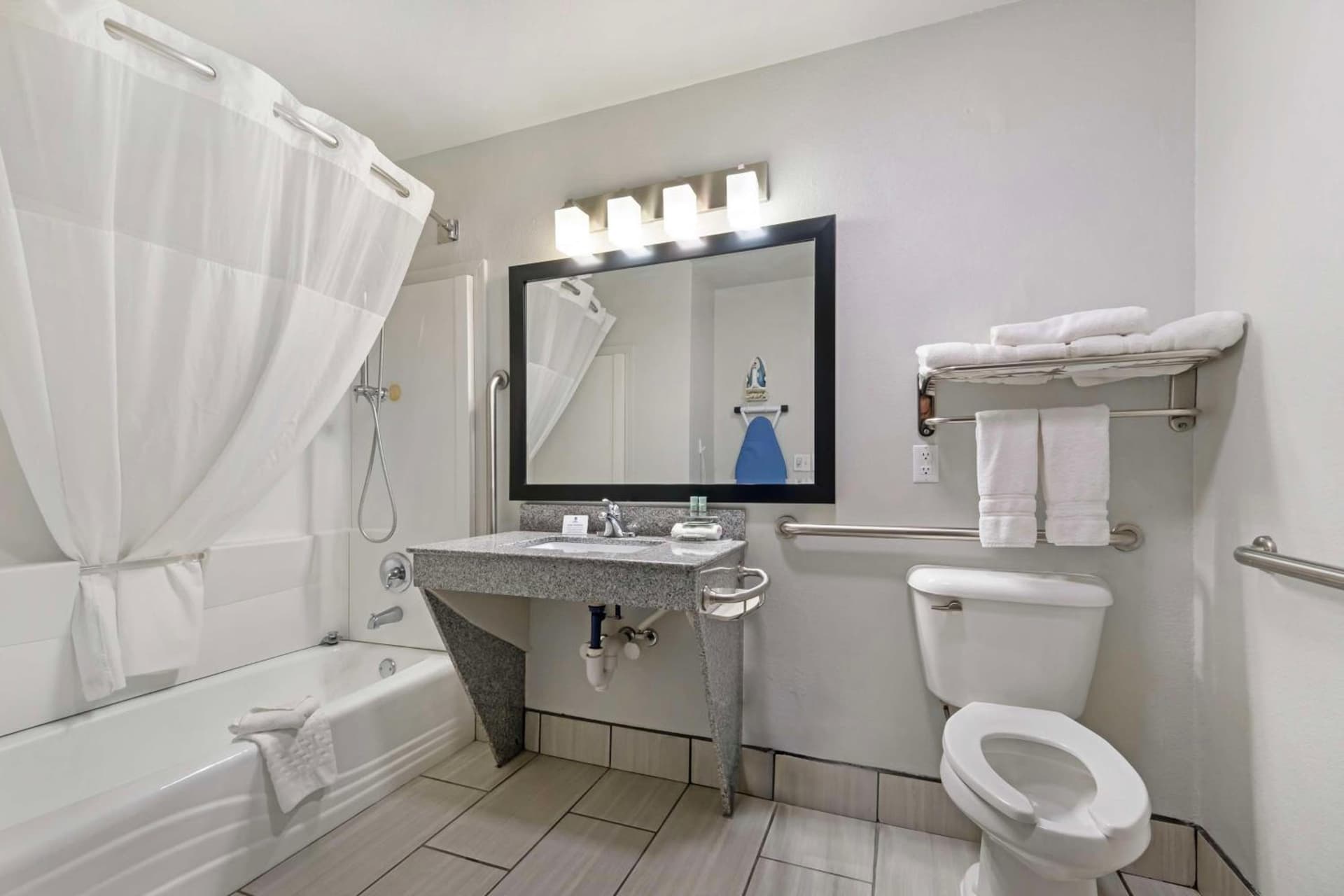 Best Western Santa Fe gallery photo in Amarillo, TX — image 22