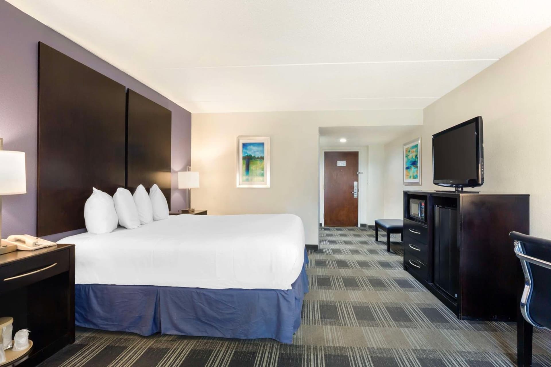 Best Western Hartford Hotel and Suites gallery photo in Hartford, CT — image 9