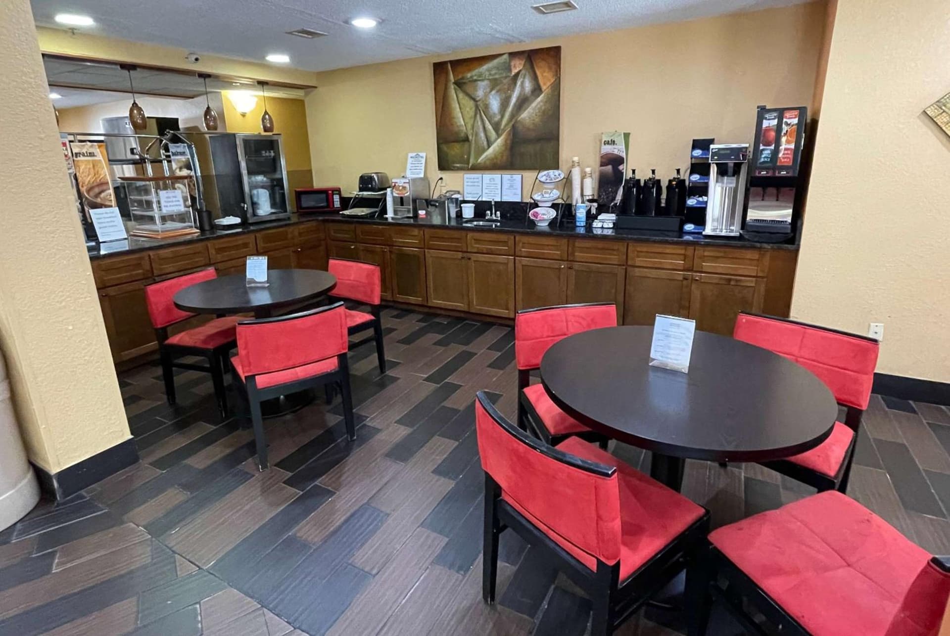 Microtel Inn & Suites Newport News gallery photo in Newport News, VA — image 14