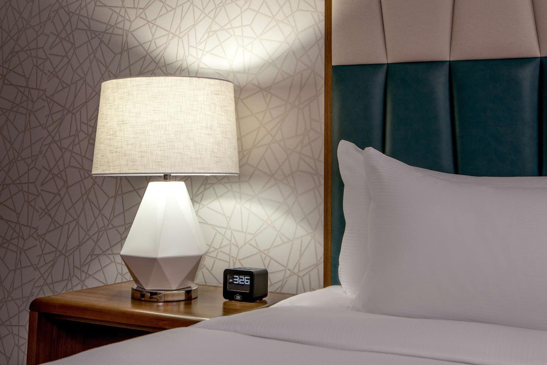 DoubleTree by Hilton Boston/Westborough gallery photo in Westborough — image 19
