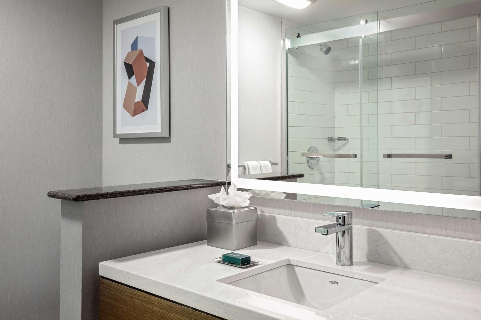 DoubleTree by Hilton Boston/Westborough gallery photo in Westborough — image 7