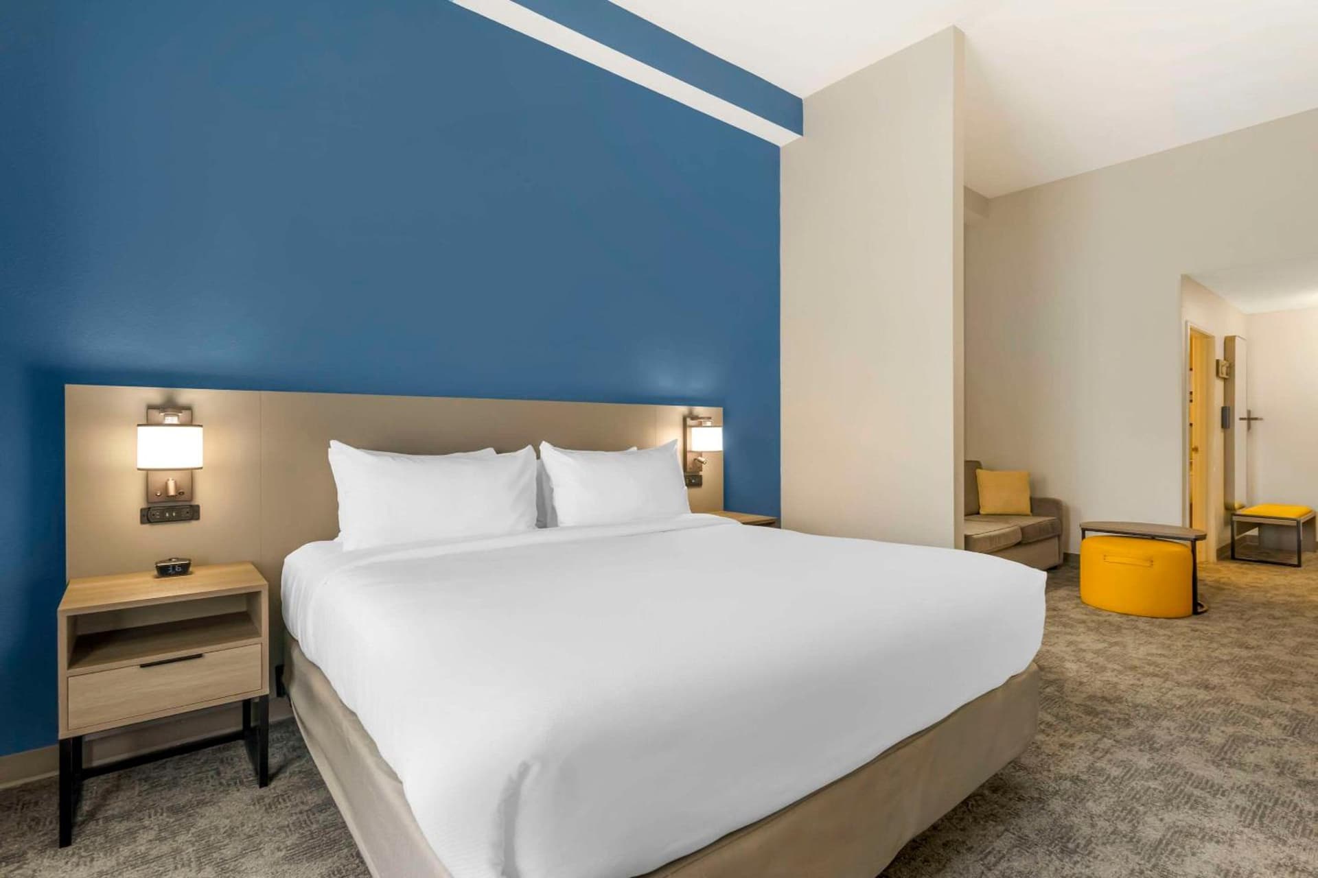 Comfort Suites Sarasota-Siesta Key gallery photo in Sarasota, FL — image 17