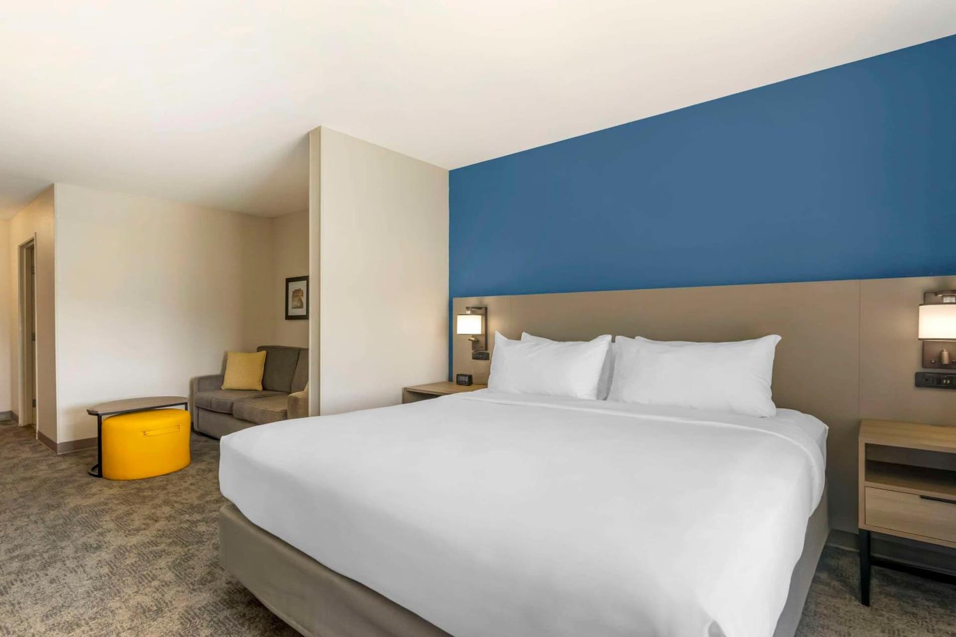 Comfort Suites Sarasota-Siesta Key gallery photo in Sarasota, FL — image 9