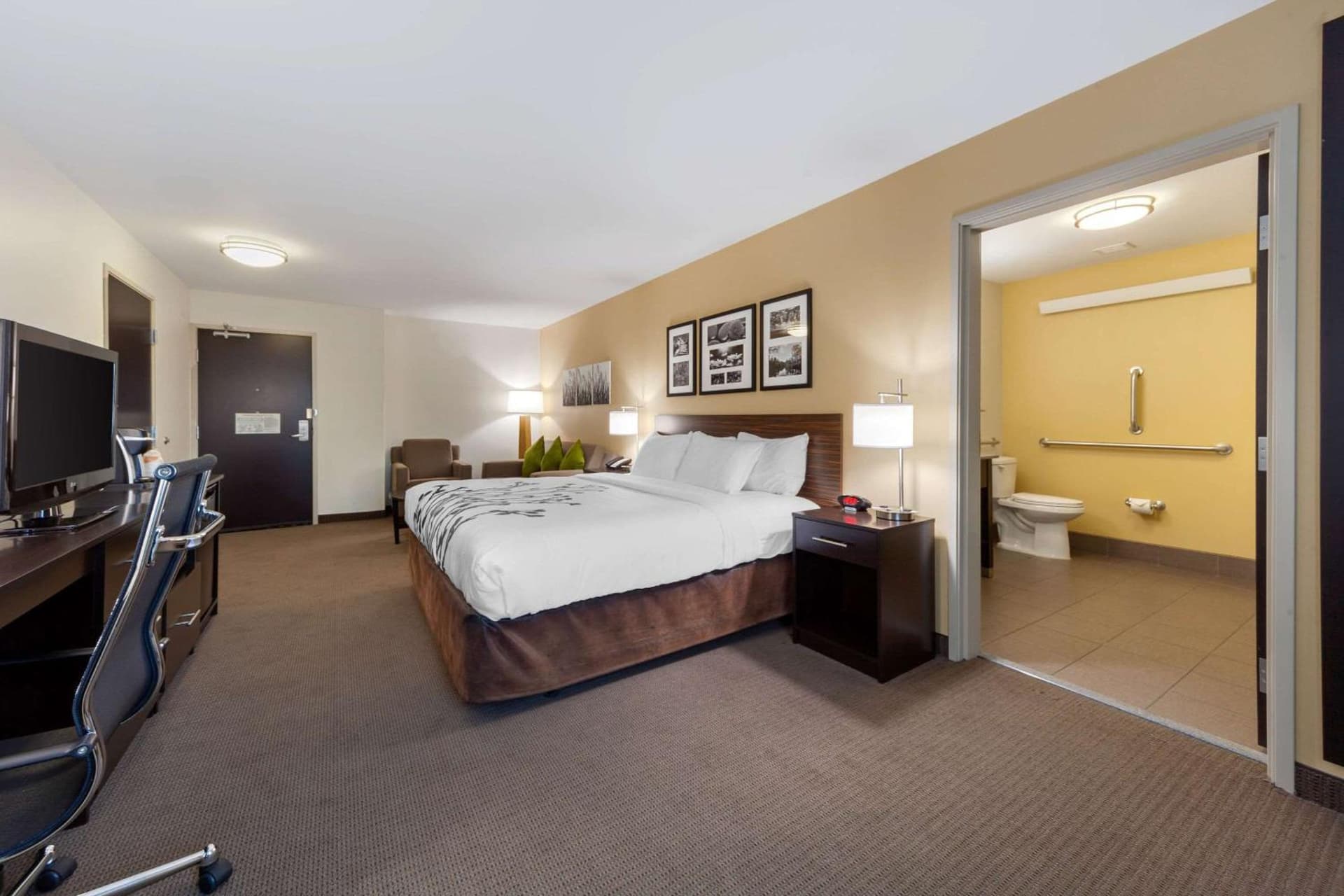 Sleep Inn & Suites Bismarck I-94 gallery photo in Bismarck, ND — image 18