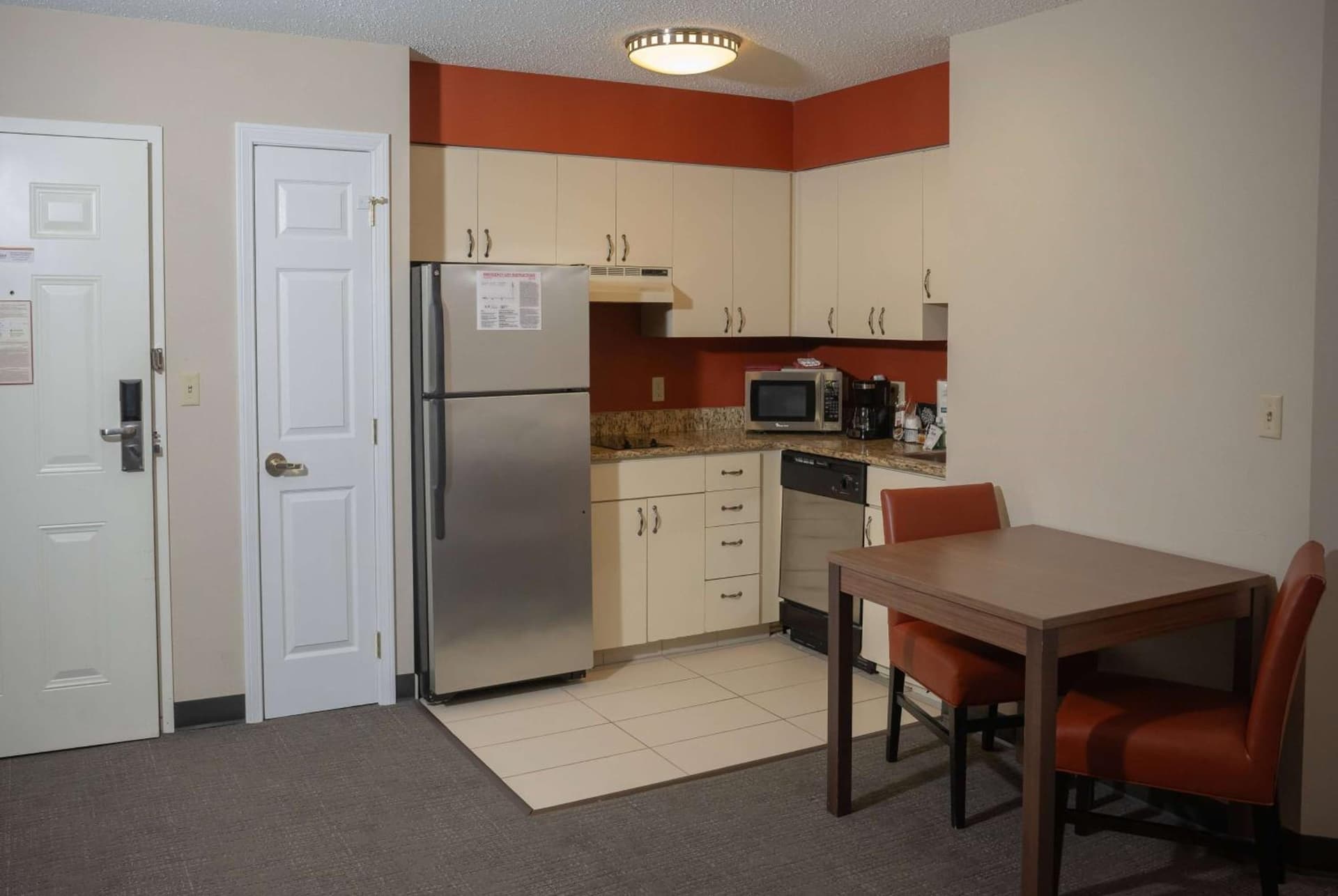 Hawthorn Suites by Wyndham Erie gallery photo in Erie, PA — image 19