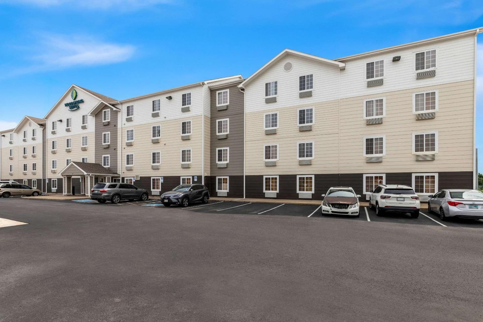 WoodSpring Suites Tulsa featured exterior or lobby in Tulsa, OK — similar hotel