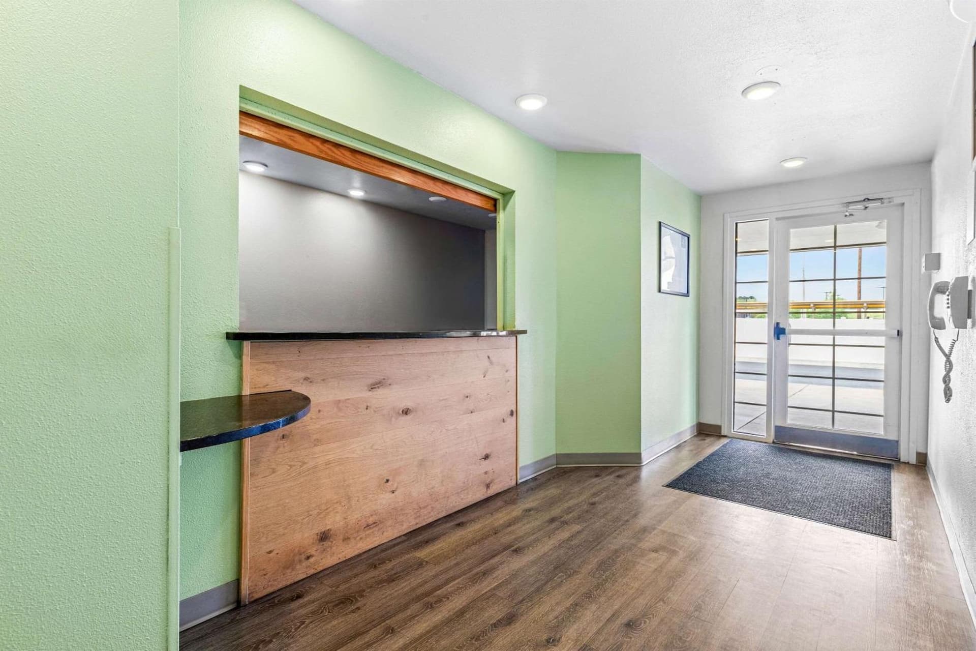 WoodSpring Suites Tulsa property views in Tulsa, OK — gallery photo 3
