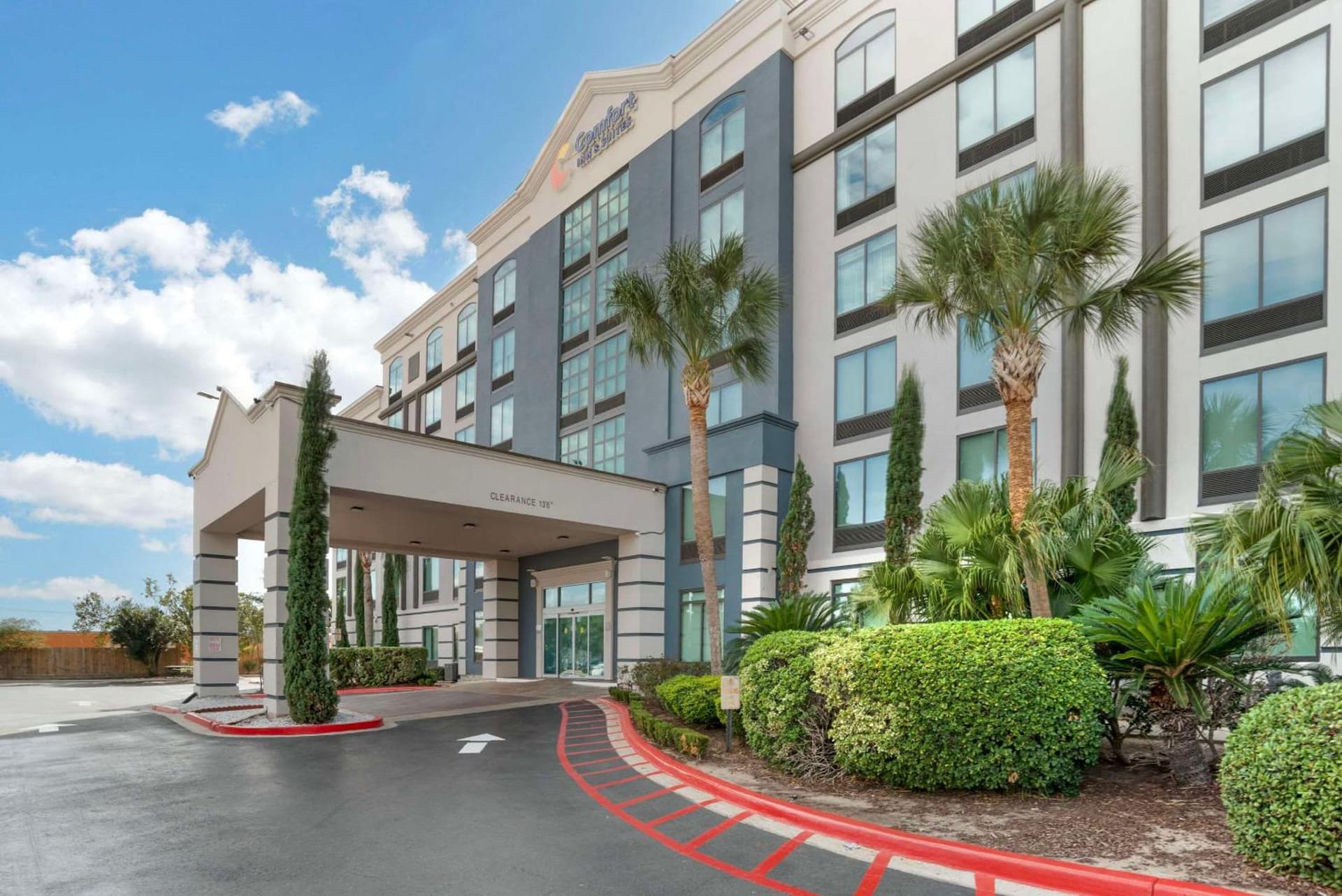 Comfort Inn & Suites New Orleans Airport North featured exterior or lobby in Kenner, LA — similar hotel