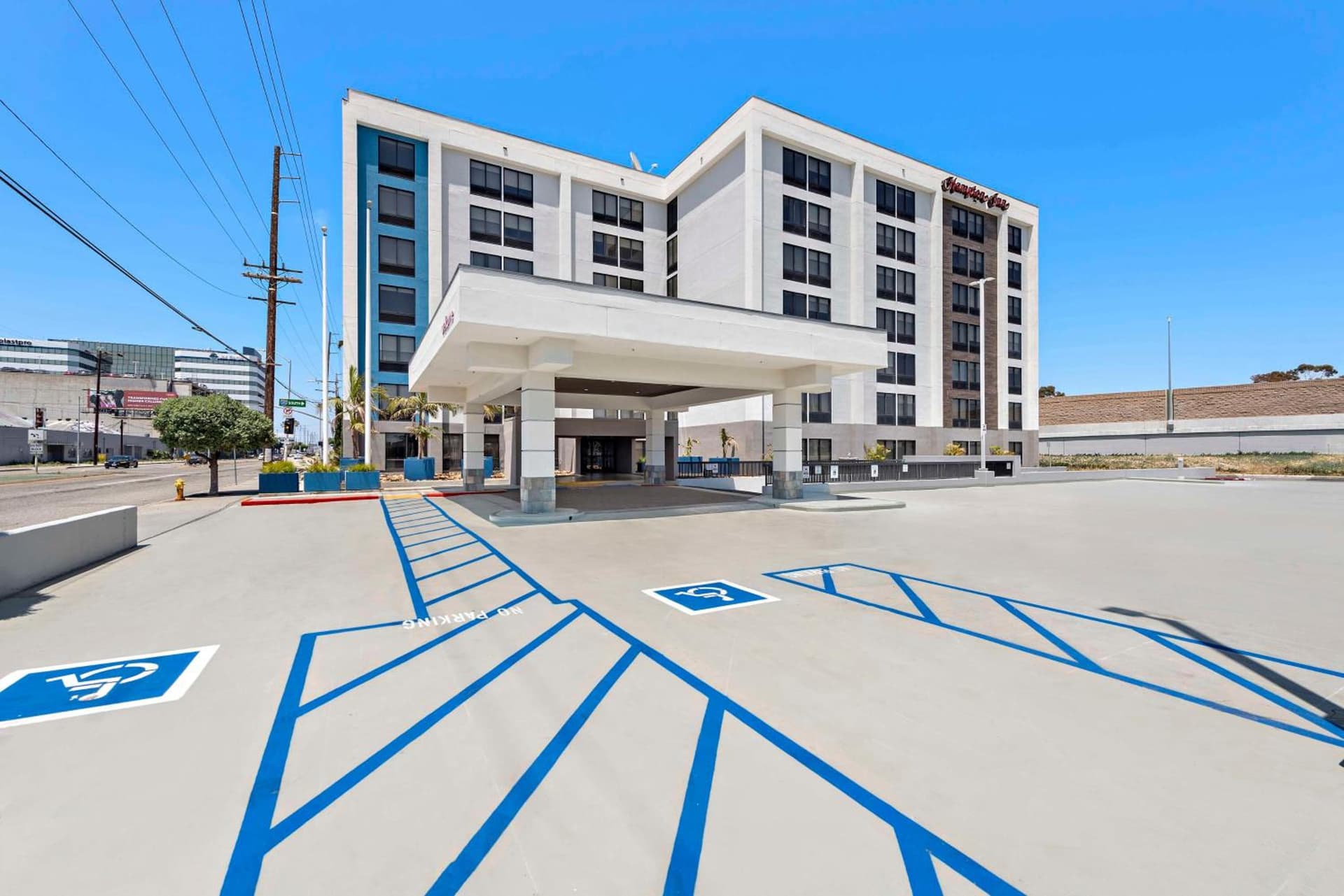 Hampton Inn by Hilton Los Angeles Airport LAX gallery photo in Los Angeles, CA — image 28