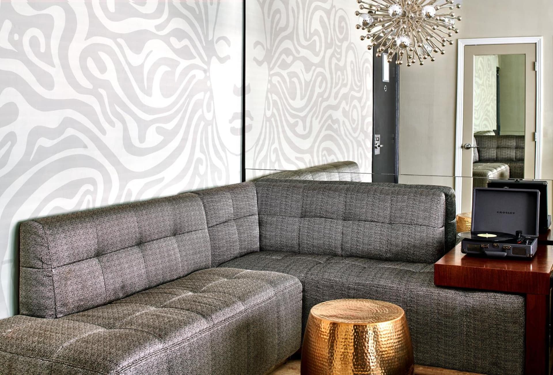Hotel Ziggy On Sunset gallery photo in Los Angeles, CA — image 118